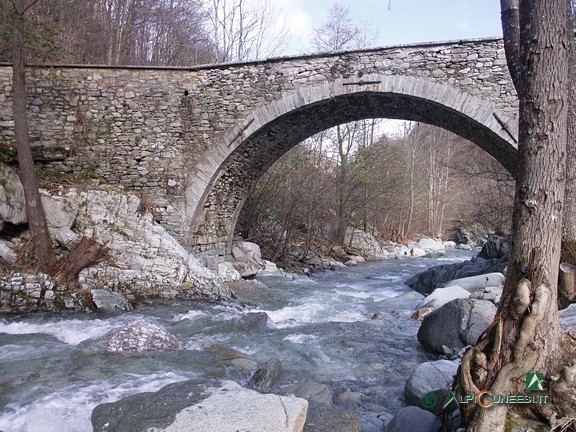 10 - Il Torrente Casotto e il Ponte Murato (2008)