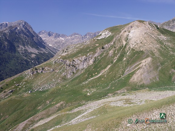 6 - Panorama sul Vallon de Valmasque dal sentiero per il Colle del Sabbione (2009)