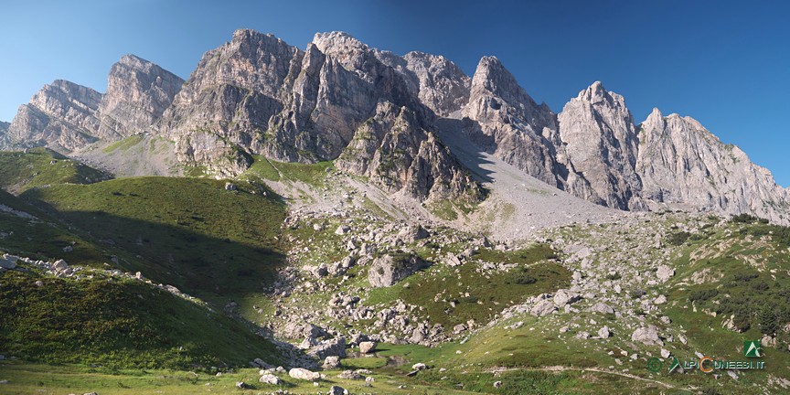 6 - Il Massiccio del Marguareis dai pressi del Laghetto del Marguareis (2024)