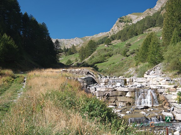 1 - La pista agro-pastorale a fianco del Torrente Puriac (2024)