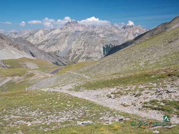 9 - Tra dossi e ondulazioni nell'alto Vallone di Puriac (2024)